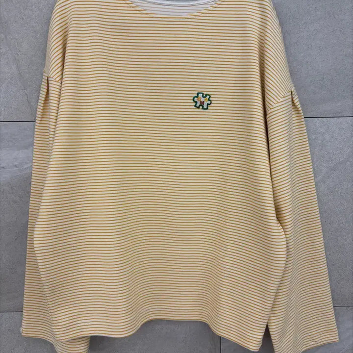 [BUNJANG] Wemeno Yellow Stripe T-Shirt / 위메농 옐로우 스트라이프 티셔츠