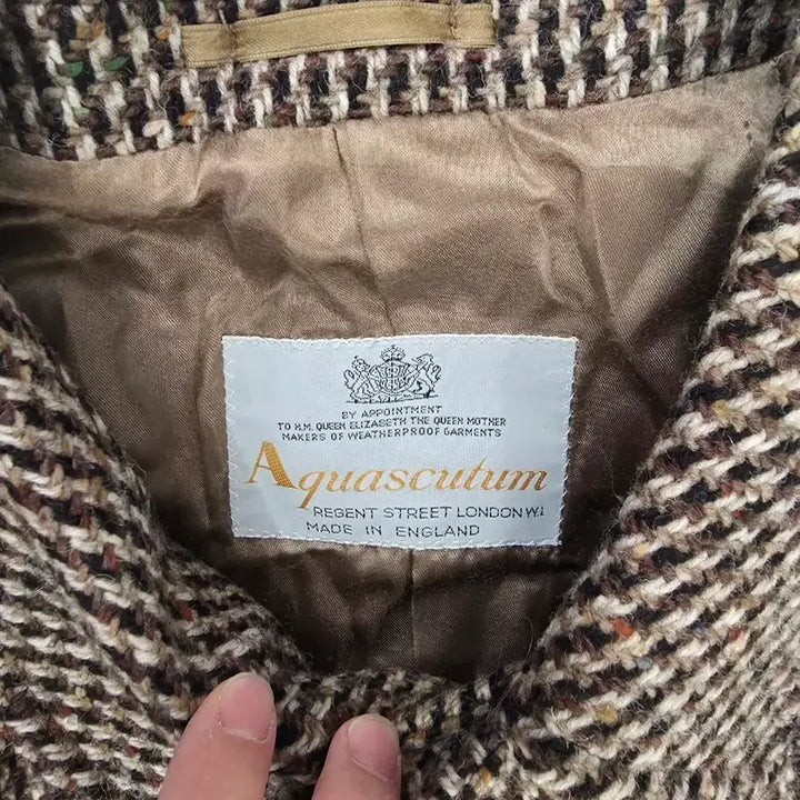 [BUNJANG] Aquascutum Scottish Tweed Houndstooth Pattern Single Coat / 아쿠아스큐텀 스코티시 트위드 코트