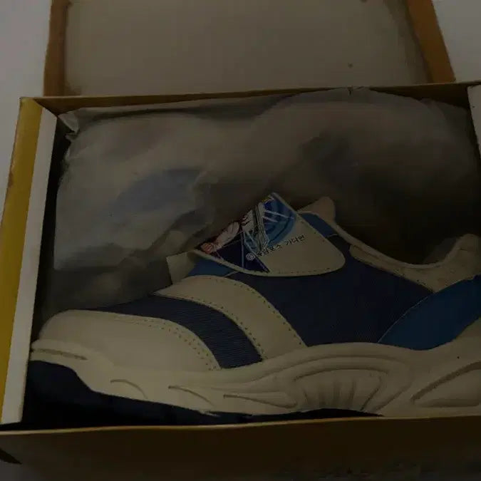 [BUNJANG] Worldcup Olympus Guardian Character Sneakers / 월드컵 올림포스 가디언 캐릭터 운동화 새상품