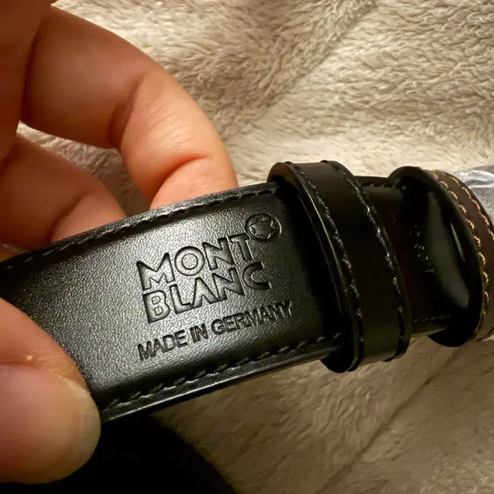 [BUNJANG] Montblanc Leather Belt / 몽블랑 정장 벨트 / 독일제 / 상태 좋음