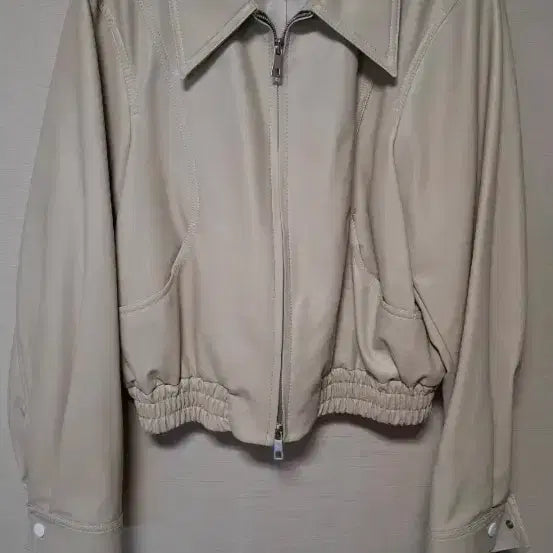 [BUNJANG] Ahwee Blouson / ahwee 아위 블루종