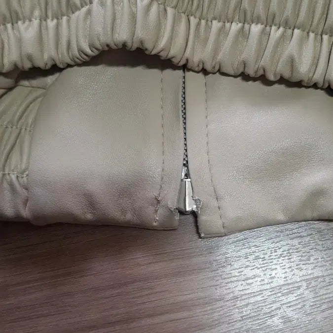 [BUNJANG] Ahwee Blouson / ahwee 아위 블루종