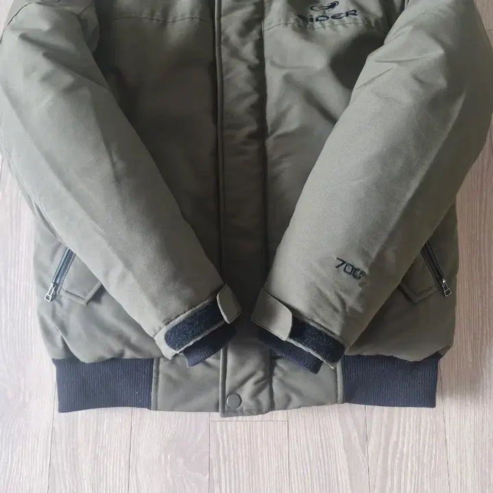 [BUNJANG] Ider Stucky Down Short Padding / 아이더 스투키 다운숏패딩 M사이즈 카키