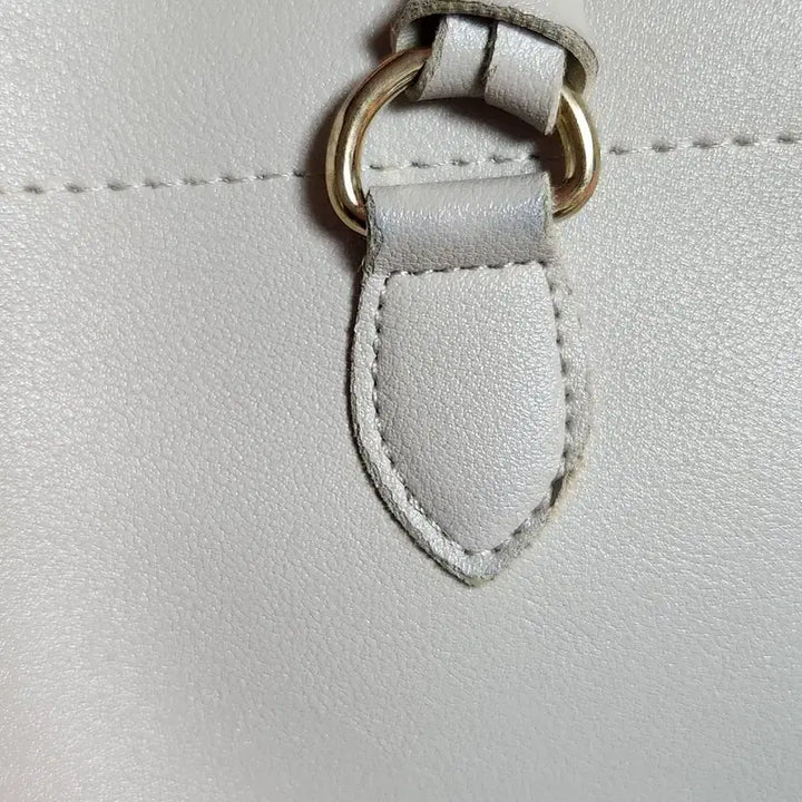 [BUNJANG] Back to Basics Manos Bucket Bag with Pouch / 마노스 버킷백 - 파우치 포함