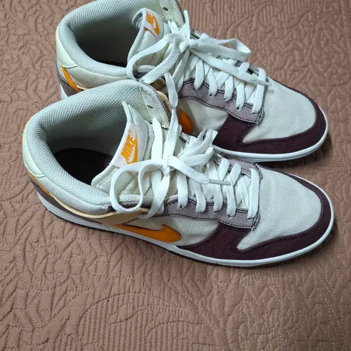[BUNJANG] Nike Dunk Mid Coconut Milk Sneakers / 280 나이키 덩크 미드 코코넛 밀크 운동화 [1094]