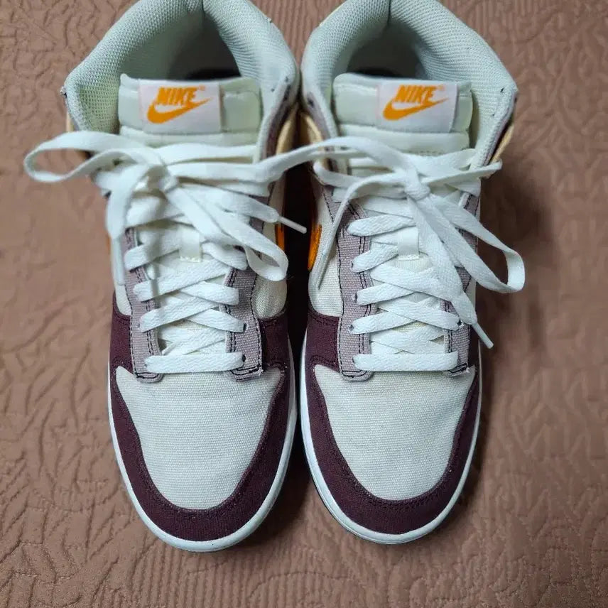 [BUNJANG] Nike Dunk Mid Coconut Milk Sneakers / 280 나이키 덩크 미드 코코넛 밀크 운동화 [1094]