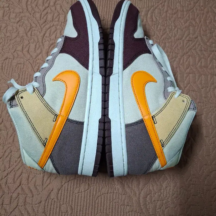 [BUNJANG] Nike Dunk Mid Coconut Milk Sneakers / 280 나이키 덩크 미드 코코넛 밀크 운동화 [1094]