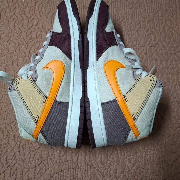 [BUNJANG] Nike Dunk Mid Coconut Milk Sneakers / 280 나이키 덩크 미드 코코넛 밀크 운동화 [1094]