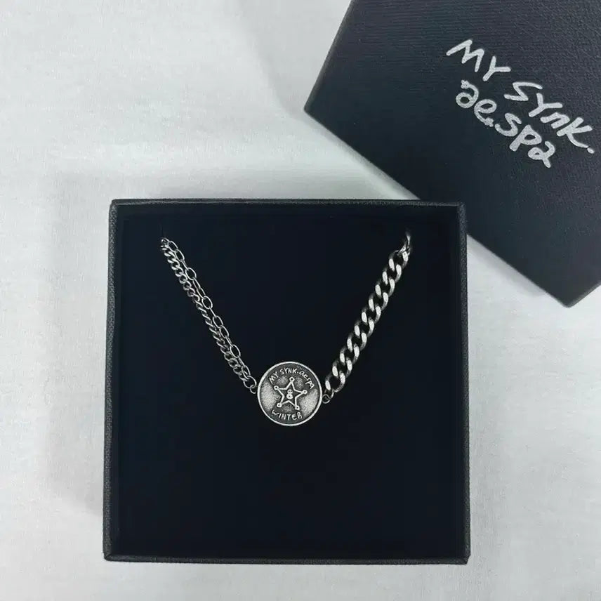 [SOLD OUT] 에스파 윈터 마이싱크 팔찌
