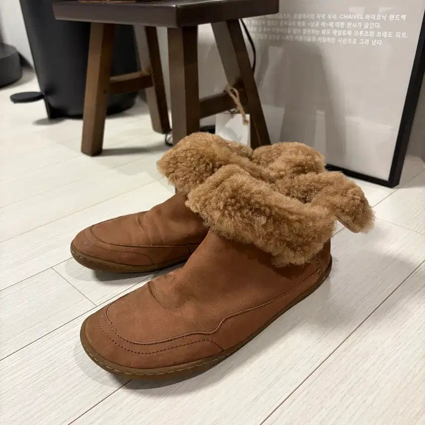 [BUNJANG] Camper Suede & Shearling Boots / 캠퍼 스웨이드&양털부츠 38 (240)