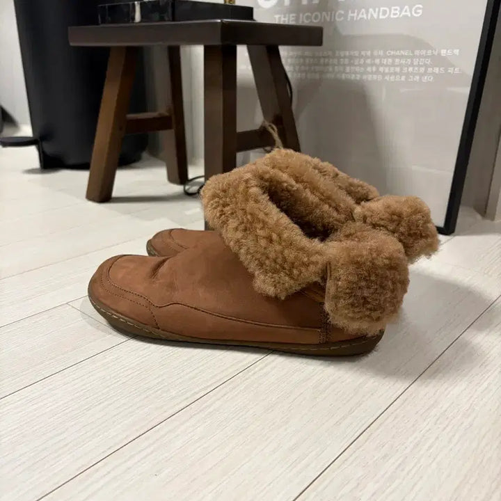 [BUNJANG] Camper Suede & Shearling Boots / 캠퍼 스웨이드&양털부츠 38 (240)
