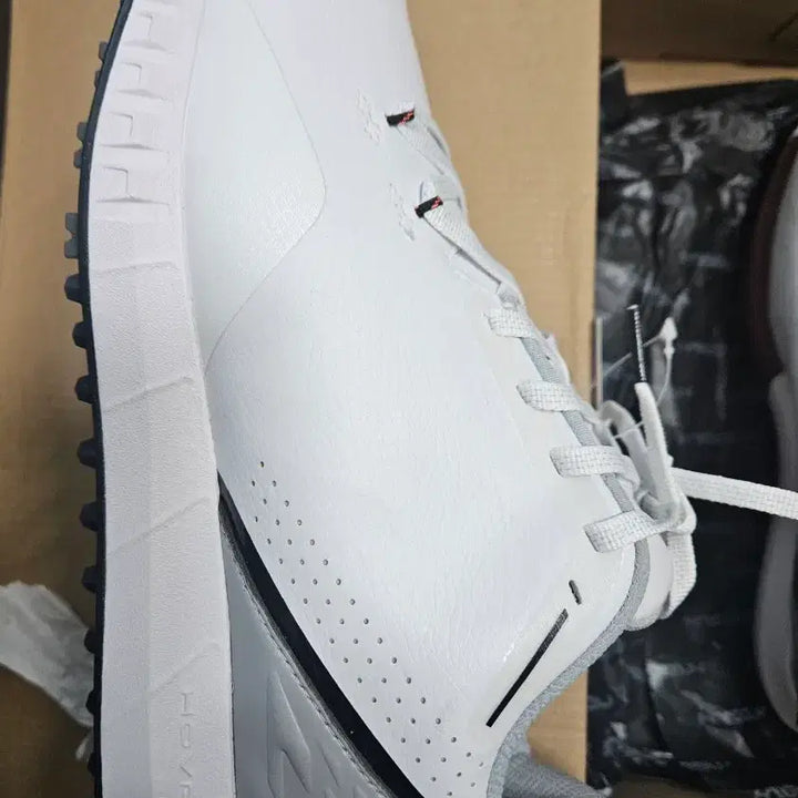 [SOLD OUT] 언더아머 골프화 (신품) 280mm