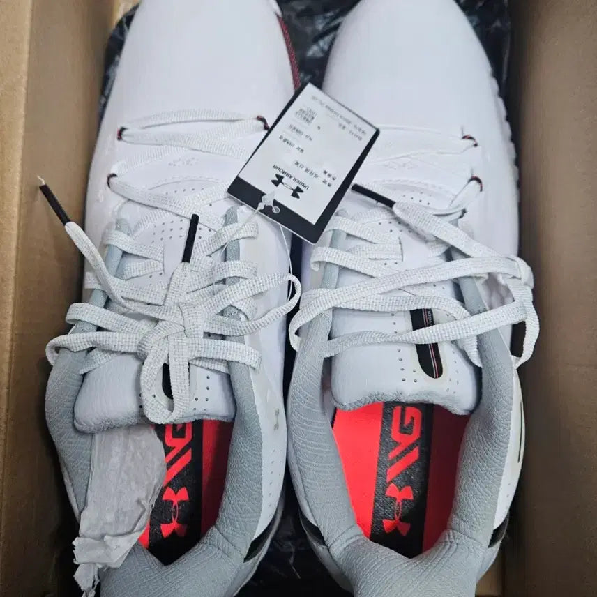 [SOLD OUT] 언더아머 골프화 (신품) 280mm