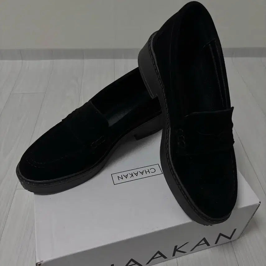 [BUNJANG] Black Suede Women's Shoes / 착한구두 블랙 스웨이드 여성구두