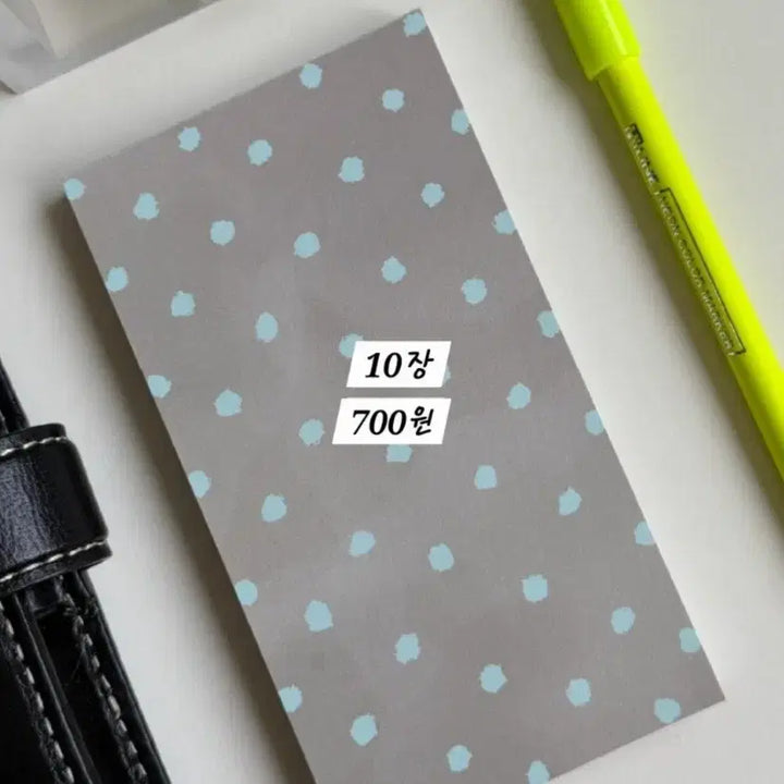 [BUNJANG] Hippie Bear Sticky Note (11 Types) / 11종) 히피베어 떡메모지