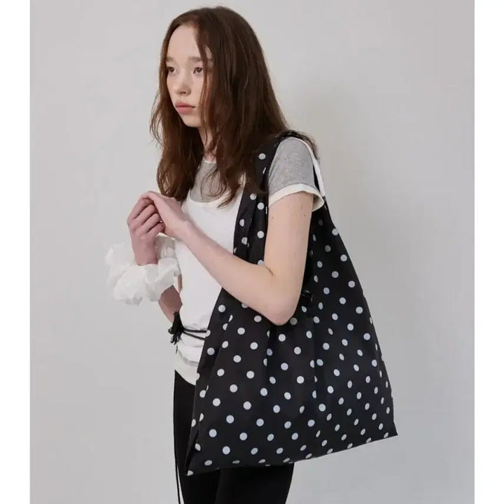 [BUNJANG] Fleur Flower Market Bag White Dot Shoulder Bag / 플로르 플라워 마켓백 화이트 도트