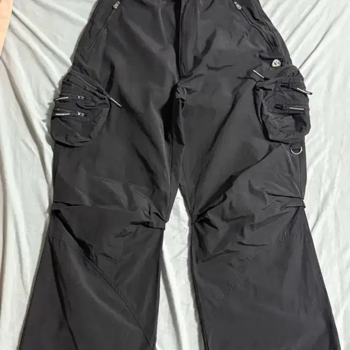 [BUNJANG] suu Smart Urban Useful Circle Pocket Pants / suu 스마트어반유즈풀 코이세이오 써클 포켓 팬츠