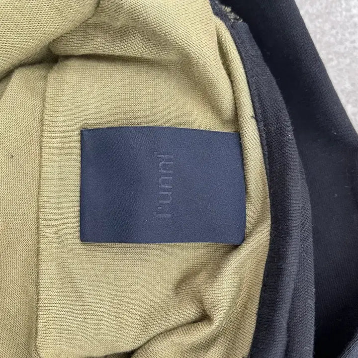 [BUNJANG] Junn.J Black Hoodie / junn.j검정색 후드티