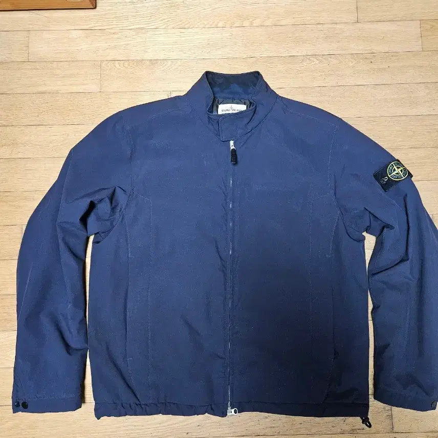 [BUNJANG] Stone Island Softshell Jacket / 스톤 아일랜드 와펜 소프트셀