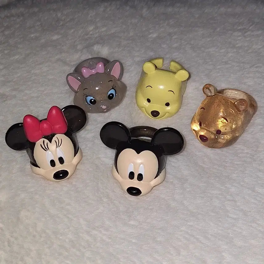 [BUNJANG] Disney Character Fashion Ring Set / [ 고전 ] 디즈니 캐릭터 패션 반지 가챠 (사용 무/일괄) 미키,푸 등