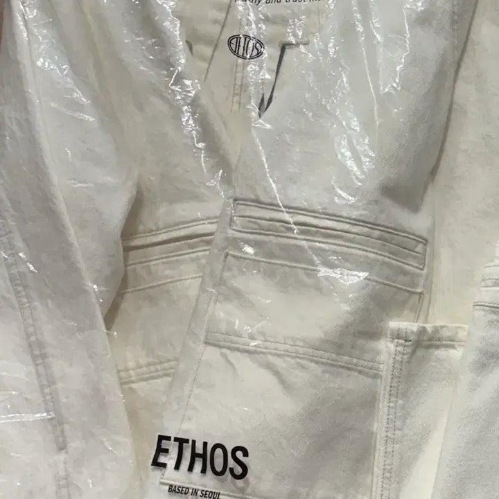 [BUNJANG] ETHOS Oversized White Denim Jacket / ETHOS 에토스 오버사이즈 화이트 데님 자켓