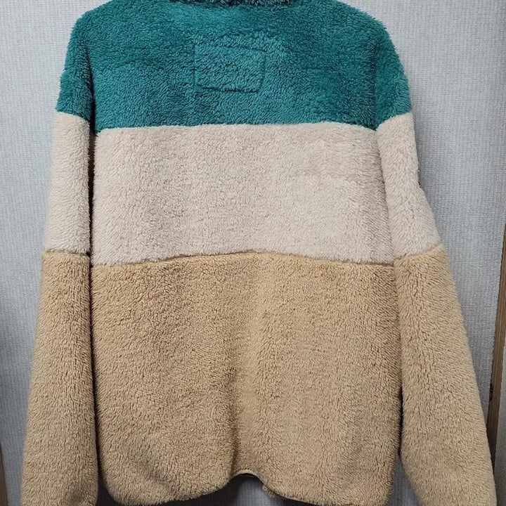 [BUNJANG] Noize Color Block Puffy Pullover / 105. noize 컬러블록 뽀글이 풀오버