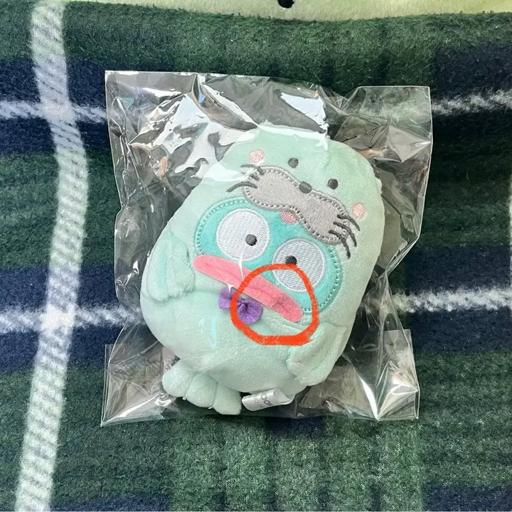[BUNJANG] Sanrio Hangyodon Seal Plush Keychain / 산리오 한교동 물범 인형키링