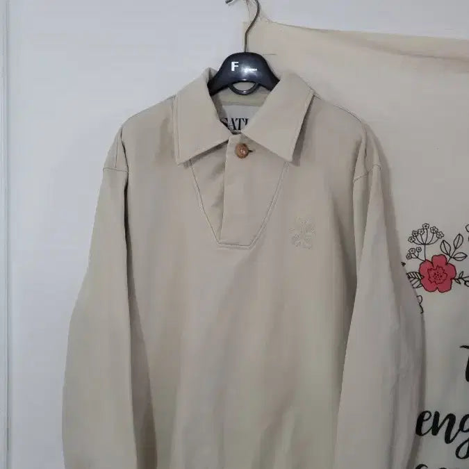 [BUNJANG] SATUR Arles Sage Beige Pullover Sweatshirt / SATUR 4season Arles 풀오버 맨투맨