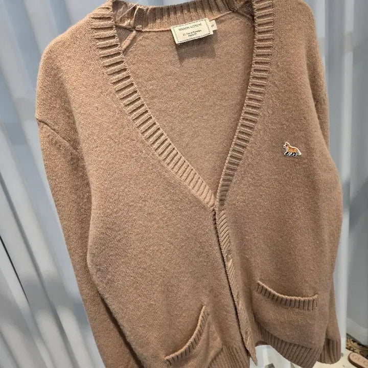 [BUNJANG] Maison Kitsune Baby Fox Cardigan Beige S / (S) 메종키츠네 베이비폭스 가디건 베이지