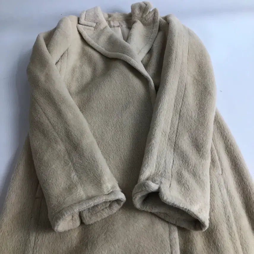 [BUNJANG] Ivory Long Coat / 아이보리 롱 코트