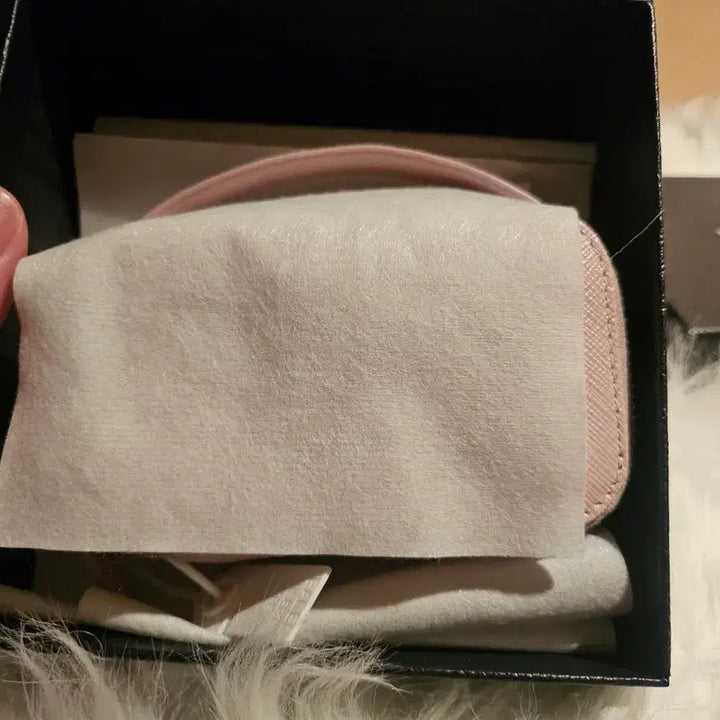 [BUNJANG] Prada Saffiano Leather Mini Crossbody Bag / 프라다 사피아노 레더 미니 크로스백 내장칩