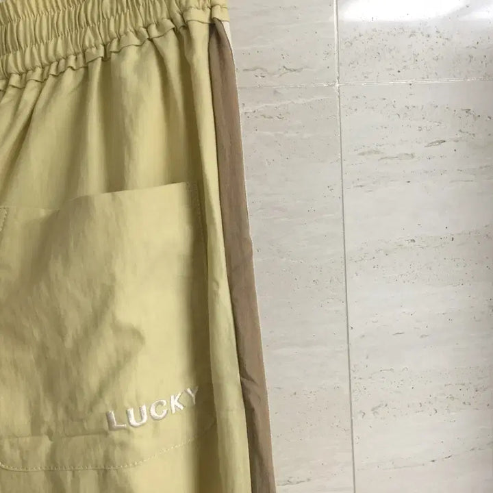 [BUNJANG] Lucky Chouette Bending Slacks Pants / 럭키슈에뜨 밴딩 슬랙스 팬츠 36