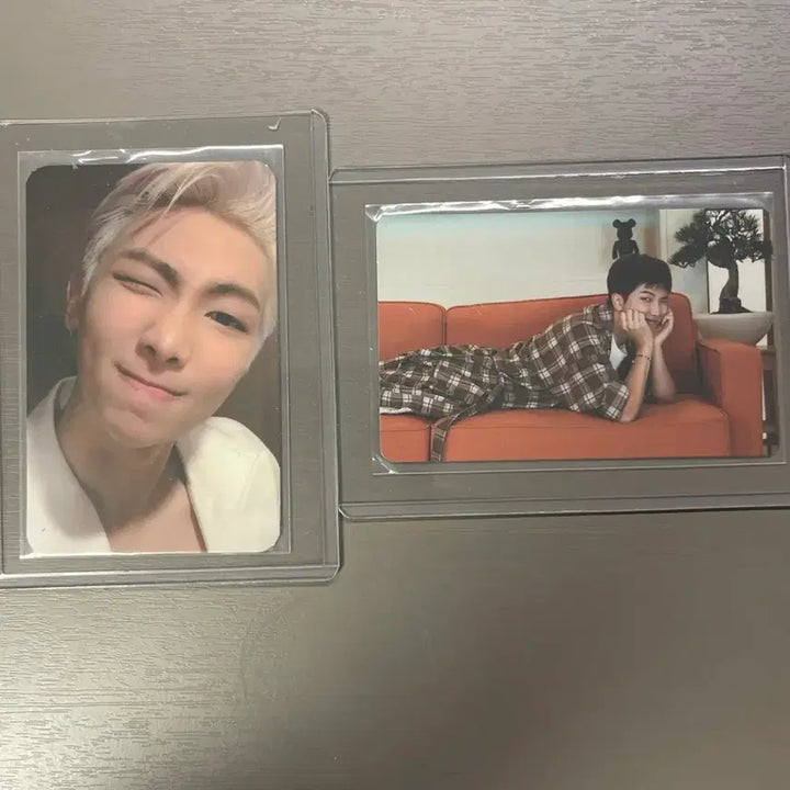 방탄소년단 김남준 포카 2장/ 상태 좋음/ 이중포장