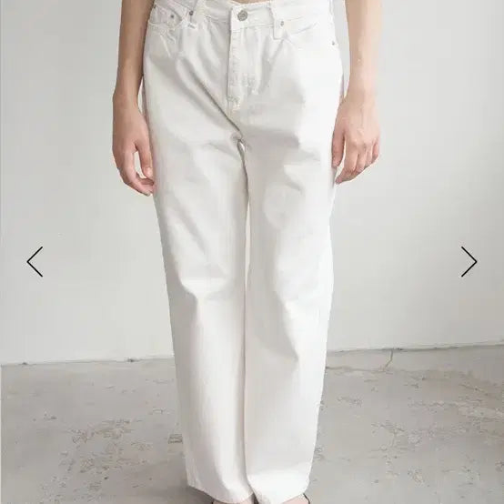 [BUNJANG] Lillycotts Ritz White Jeans / Lillycotts 릴리코츠 ritz white jeans 새제품 택O