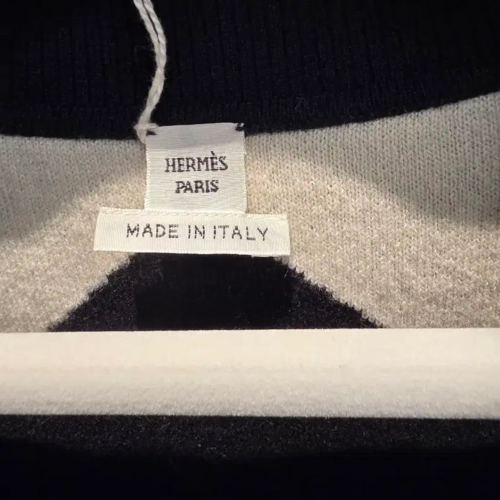 [BUNJANG] Hermes Kelly Ketis Short Cashmere Cardigan / (38) 에르메스 켈리케티스 쇼트 캐시미어 여성 가디건 블랙
