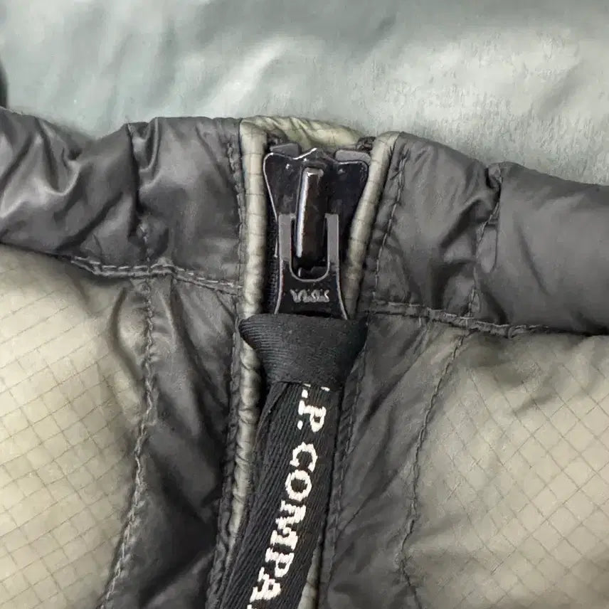 [BUNJANG] CP Company DD Shell Gray / [판매][48] CP컴퍼니 디디쉘 dd쉘 그레이