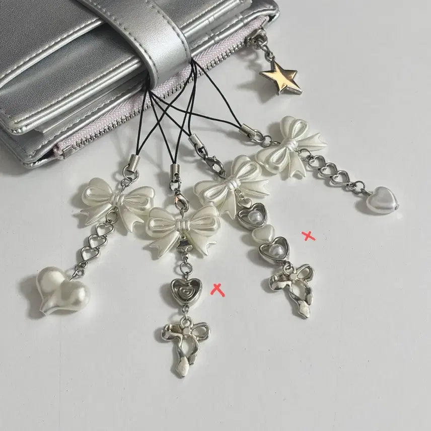 [BUNJANG] Pearl Ribbon Heart Beaded Keyring / [할인이벤트] 진주 리본 하트 비즈키링