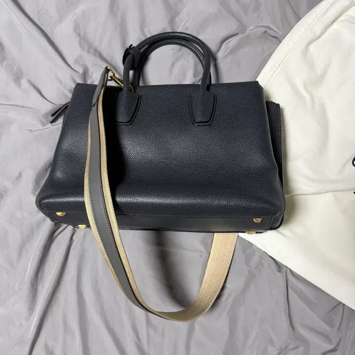 [BUNJANG] MCM Milla Tote Bag / (정품) MCM 밀라 토트백