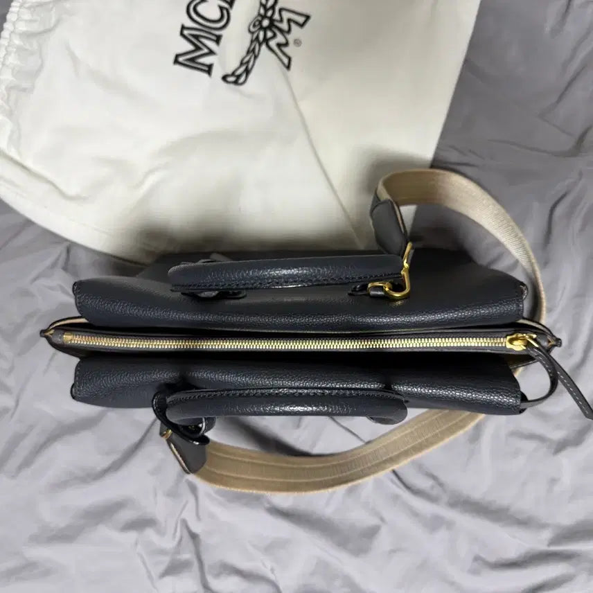 [BUNJANG] MCM Milla Tote Bag / (정품) MCM 밀라 토트백