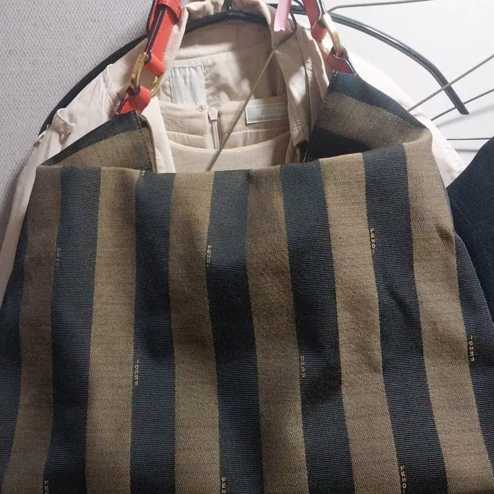 [BUNJANG] Fendi Pequin Hobo Bag / 펜디 페퀸  호보백
