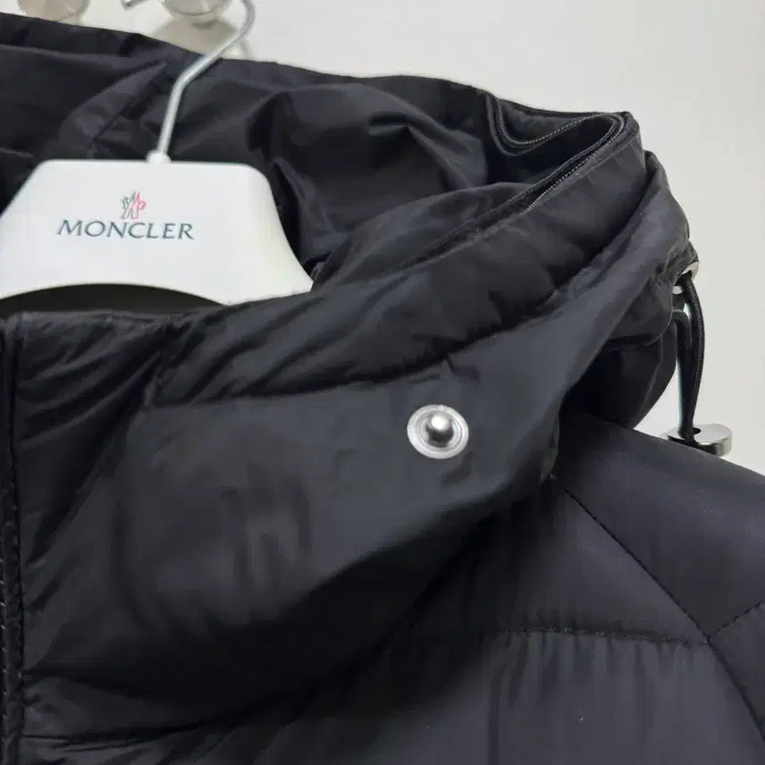 [BUNJANG] Moncler Clion Size 2 / 몽클레어 클리온 2사이즈