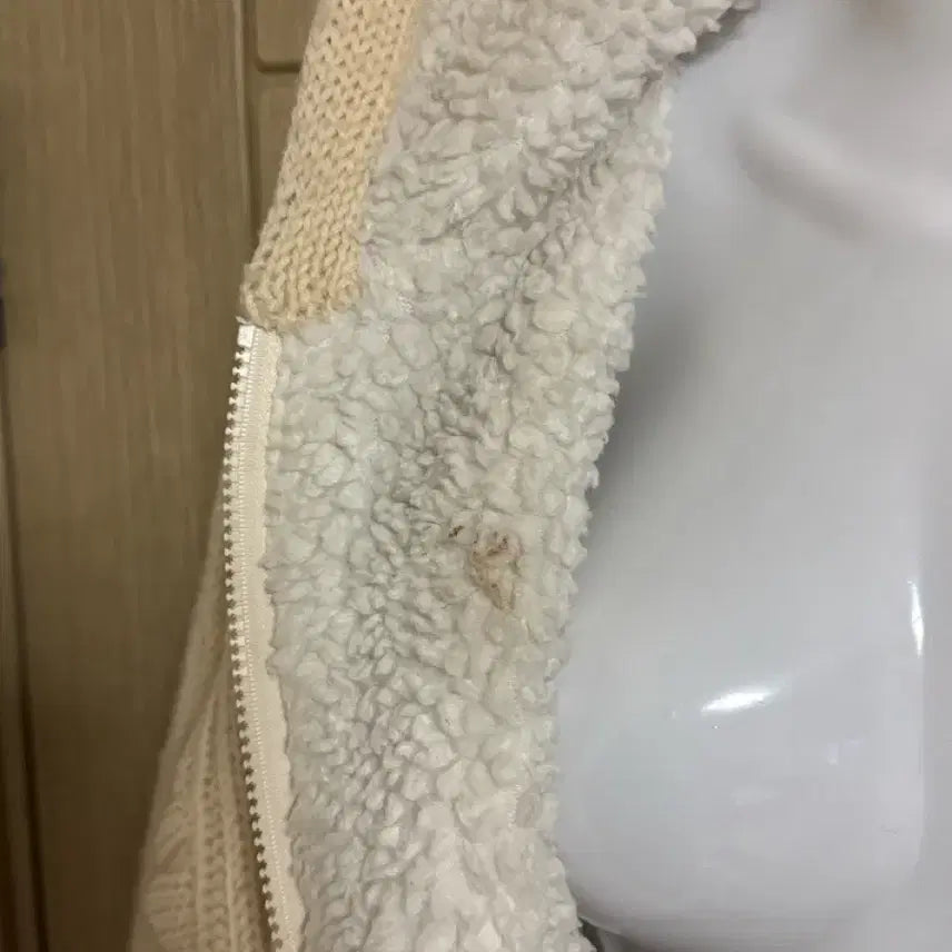 [BUNJANG] Wool Blend Cable Knit Zip-Up Jacket / 양털 꽈배기 집업