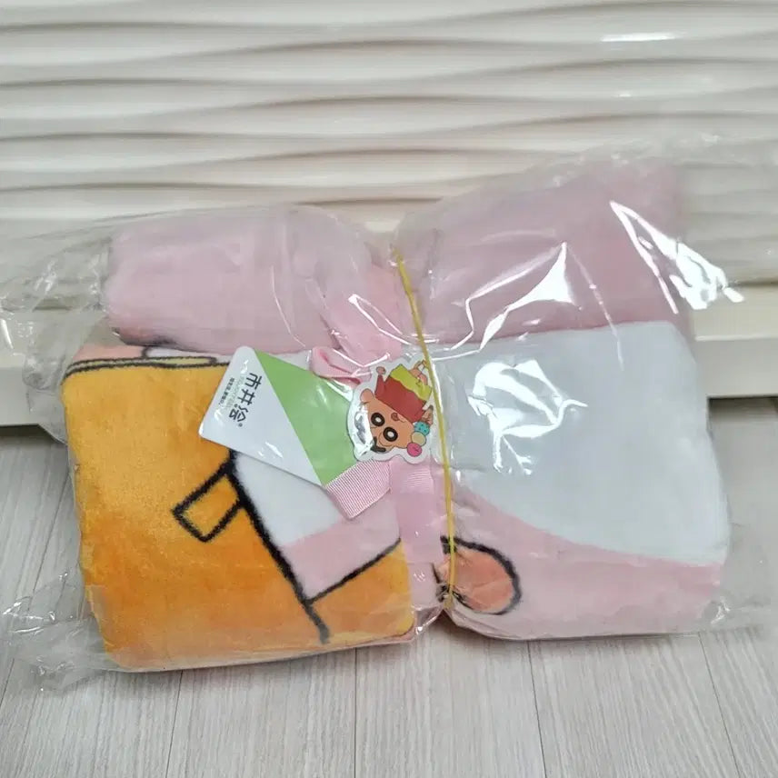 [BUNJANG] Crayon Shin-chan Blanket (Sealed) / 짱구는 못말려 짱구 담요 미개봉 판매