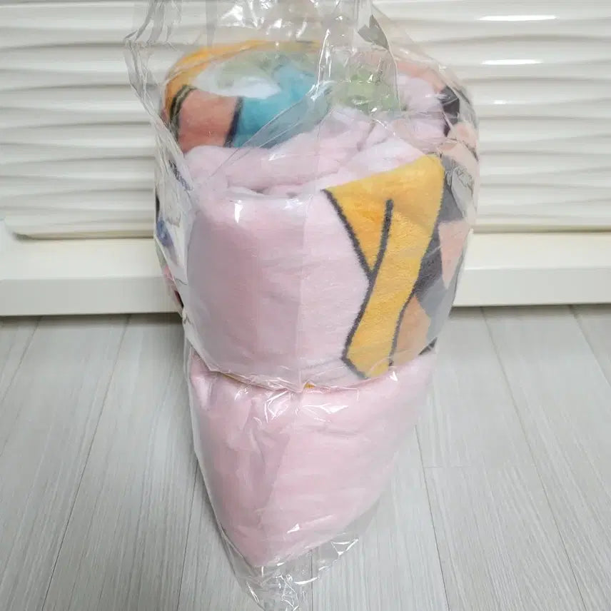 [BUNJANG] Crayon Shin-chan Blanket (Sealed) / 짱구는 못말려 짱구 담요 미개봉 판매