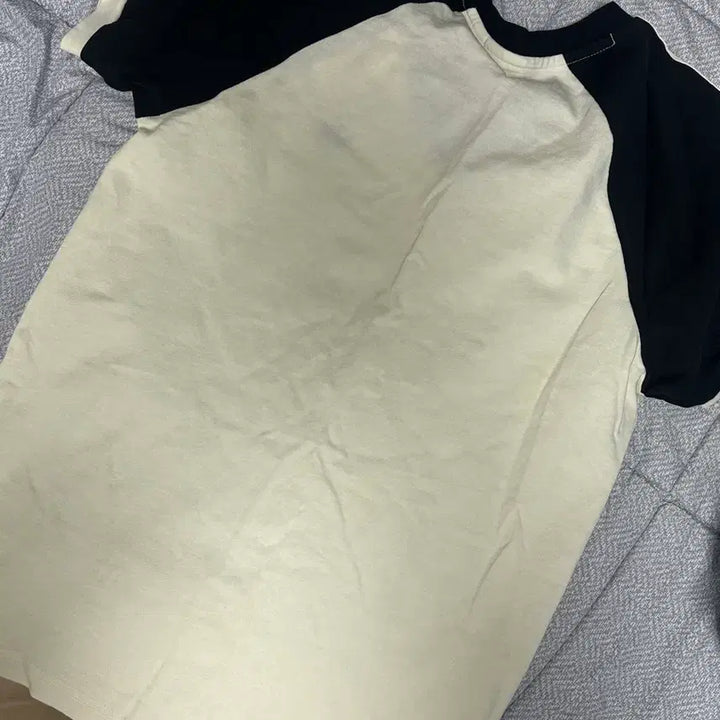 [BUNJANG] Adidas Tri-Stripe Short Sleeve T-shirt / 아디다스 삼선 반팔 티셔츠 블랙/아이보리