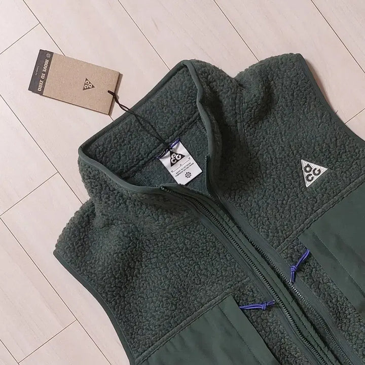 [BUNJANG] Nike ACG Arctic Wolf Fleece Vest - Vintage Green (New) / [새제품] 나이키/ACG/악틱/악틱울프/플리스/조끼/써마핏/슈프림