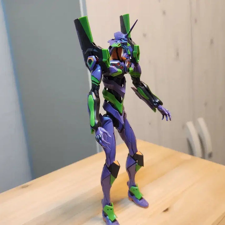 [BUNJANG] Evangelion Unit-01 Assembled Model Kit / [RG][가조립] 에반게리온 초호기