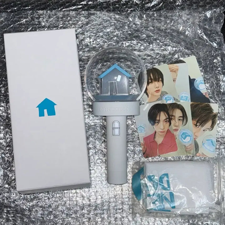 [BUNJANG] BOYNEXTDOOR Light Stick / 보이넥스트도어 응원봉 판매