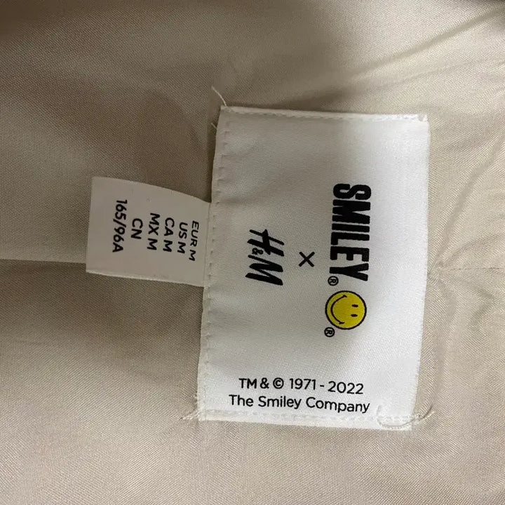 [BUNJANG] Smiley x H&M Vintage Baseball Jumper / 스마일리와 H&M 콜라보 빈티지 야구 점퍼
