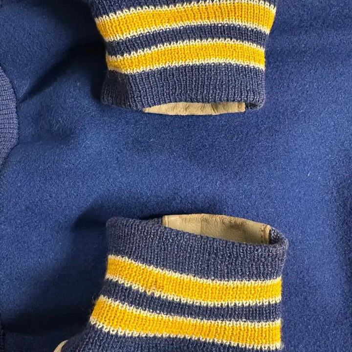 [BUNJANG] Golden Bear Varsity Jacket / 골든베어 바시티 m